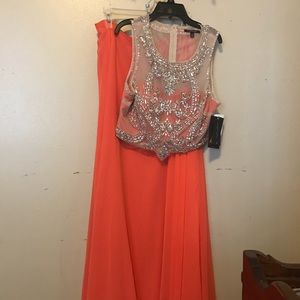 NWT GORGEOUS CORAL 2pc DRESS